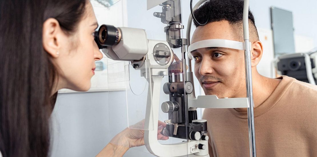 Best Vision Insurance in Texas 11zon Best Vision Insurance in Texas: Complete Guide for Individuals and Businesses This image about doctor looking at patients eye