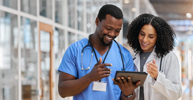 Best Employee Benefits for Healthcare Workers in Texas