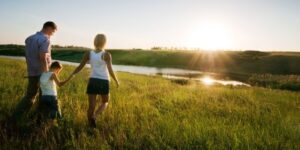 Life Insurance Agent e1448903980650 Is Your San Antonio Business Protected? Using Group Life Insurance to Shield Key Employees family